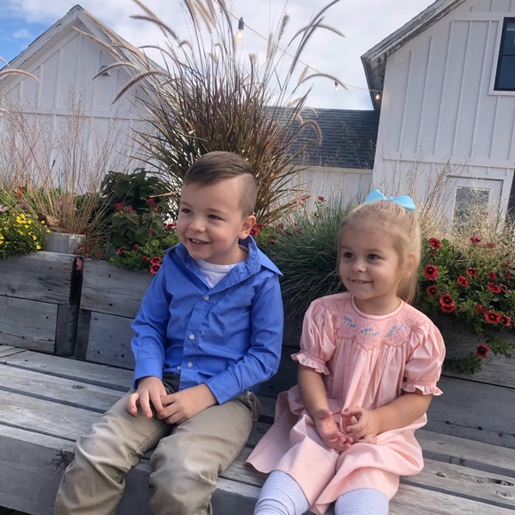 Meet your Posher, Heather - Picture 2 of 2